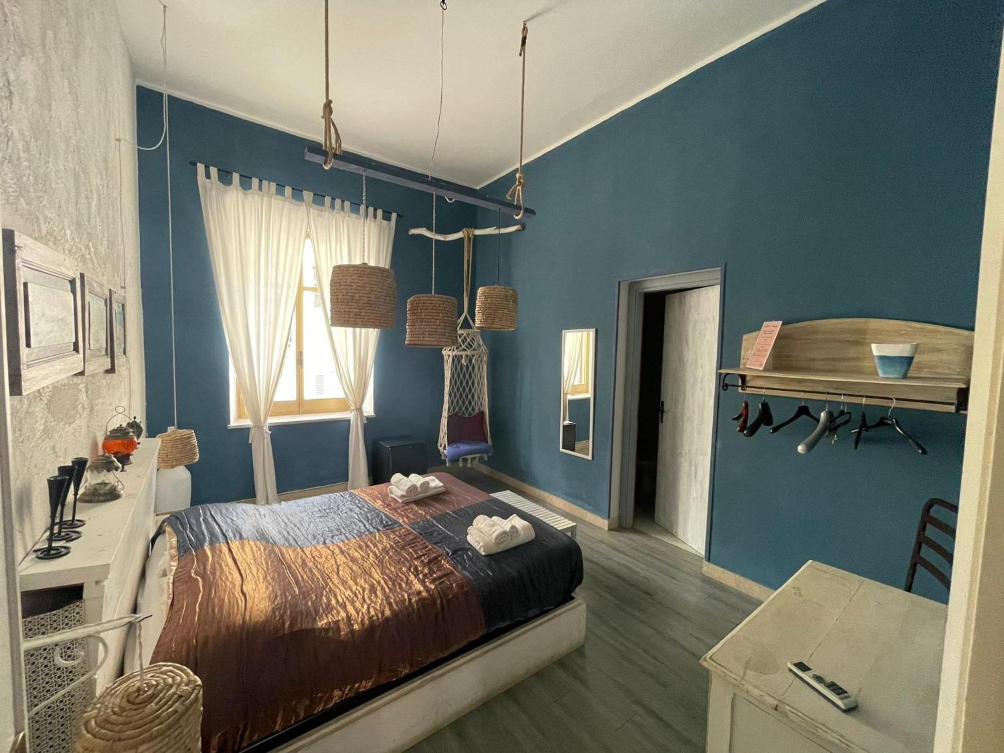 Gadia Hotel Чефалу Стая снимка