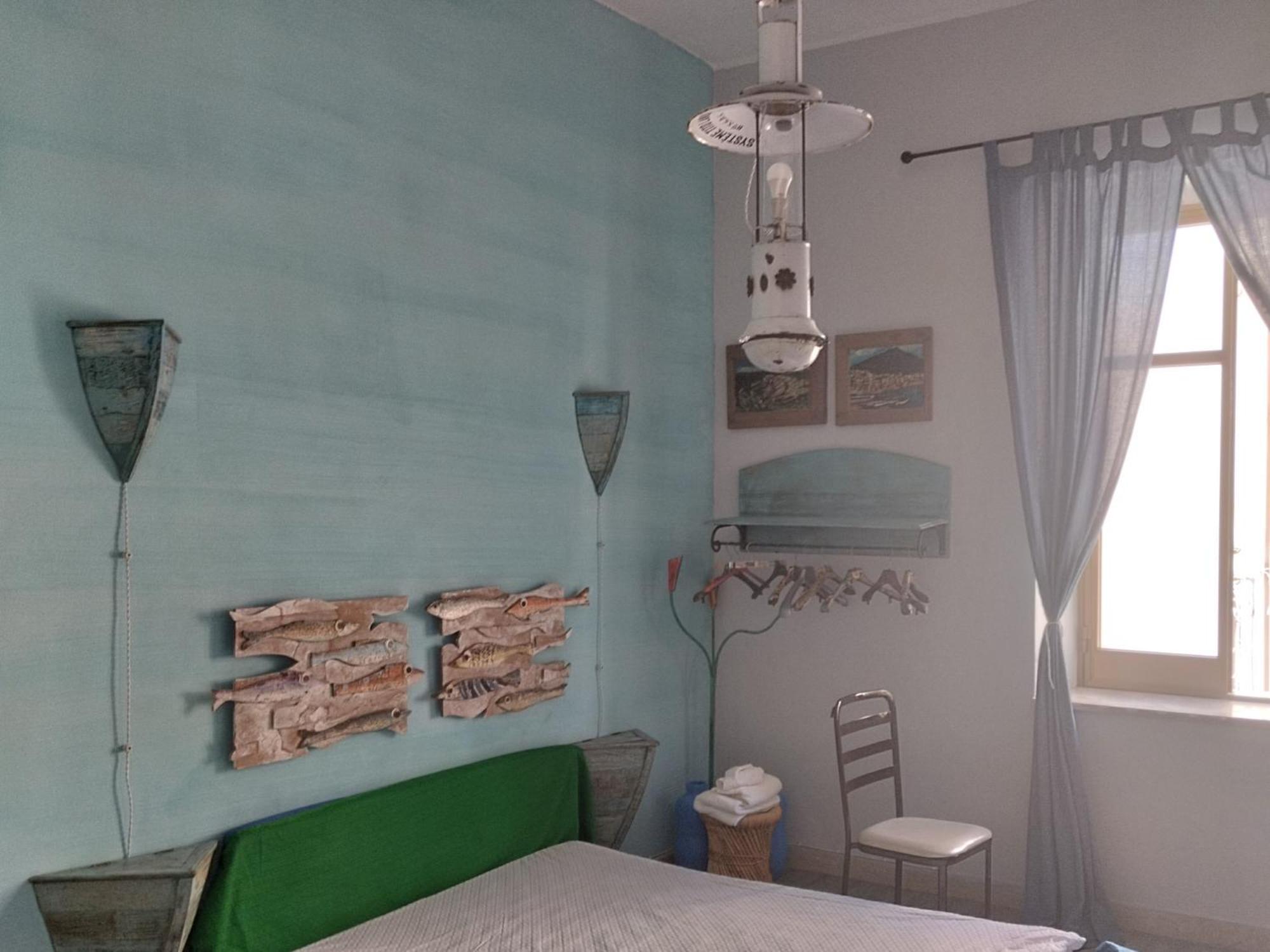 Gadia Hotel Чефалу Стая снимка
